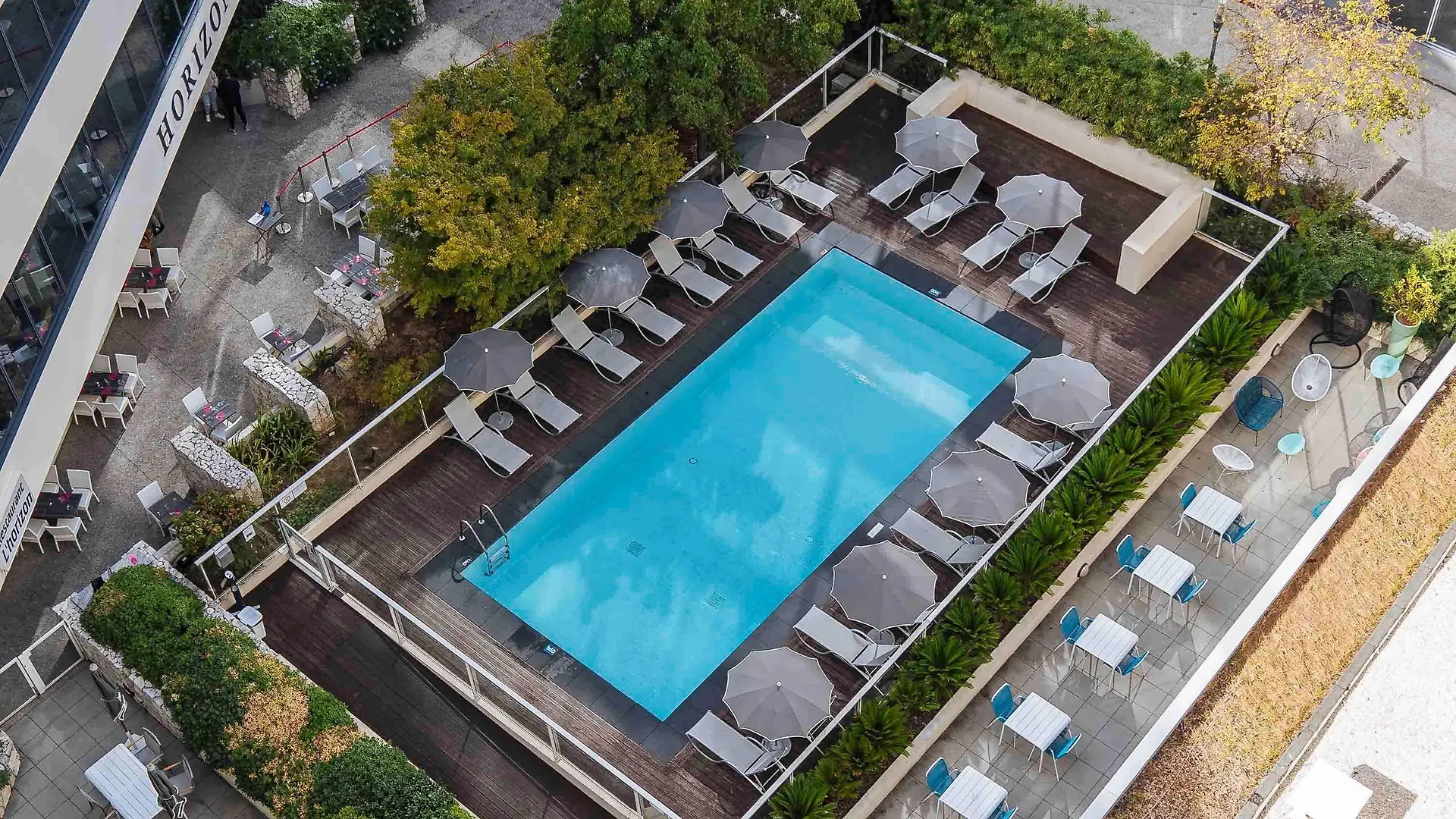 Novotel Suites Nice Airport Hotel