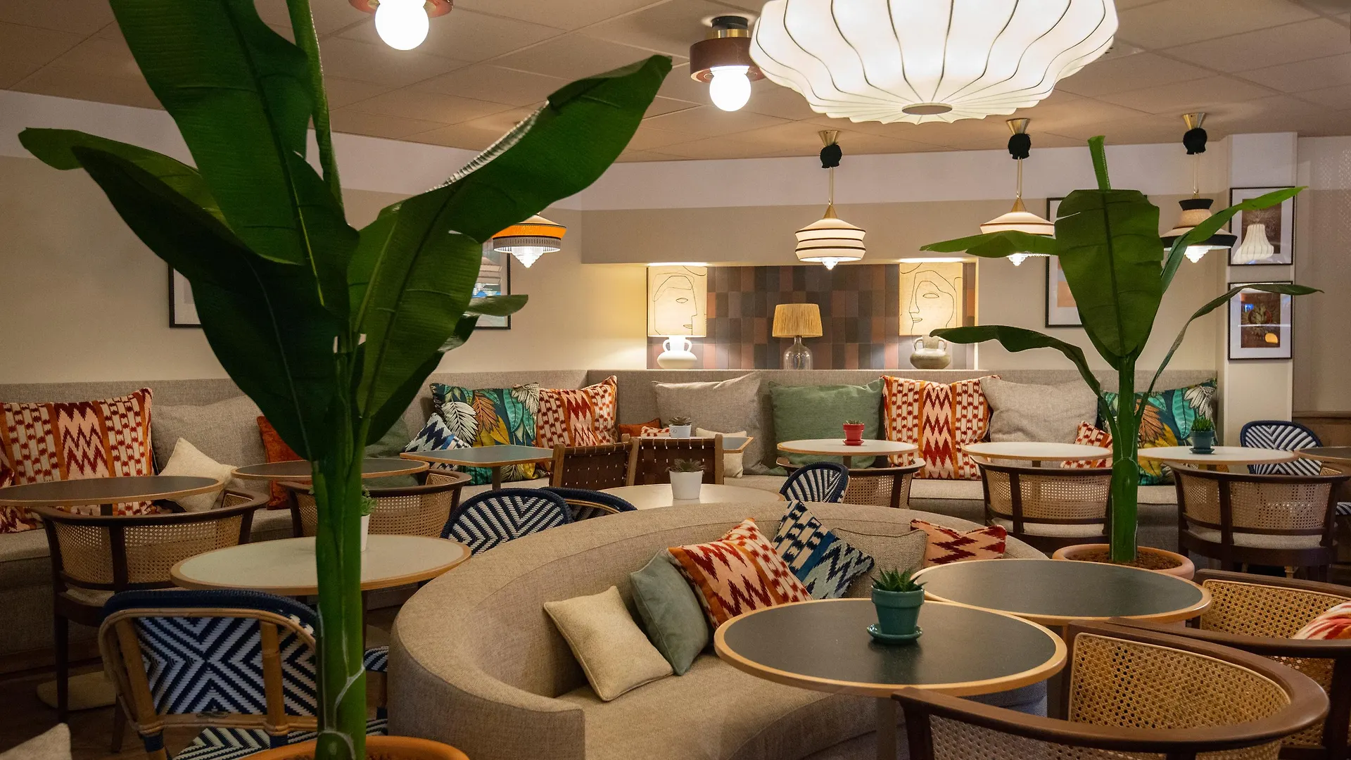 Novotel Suites Nice Airport Hotel