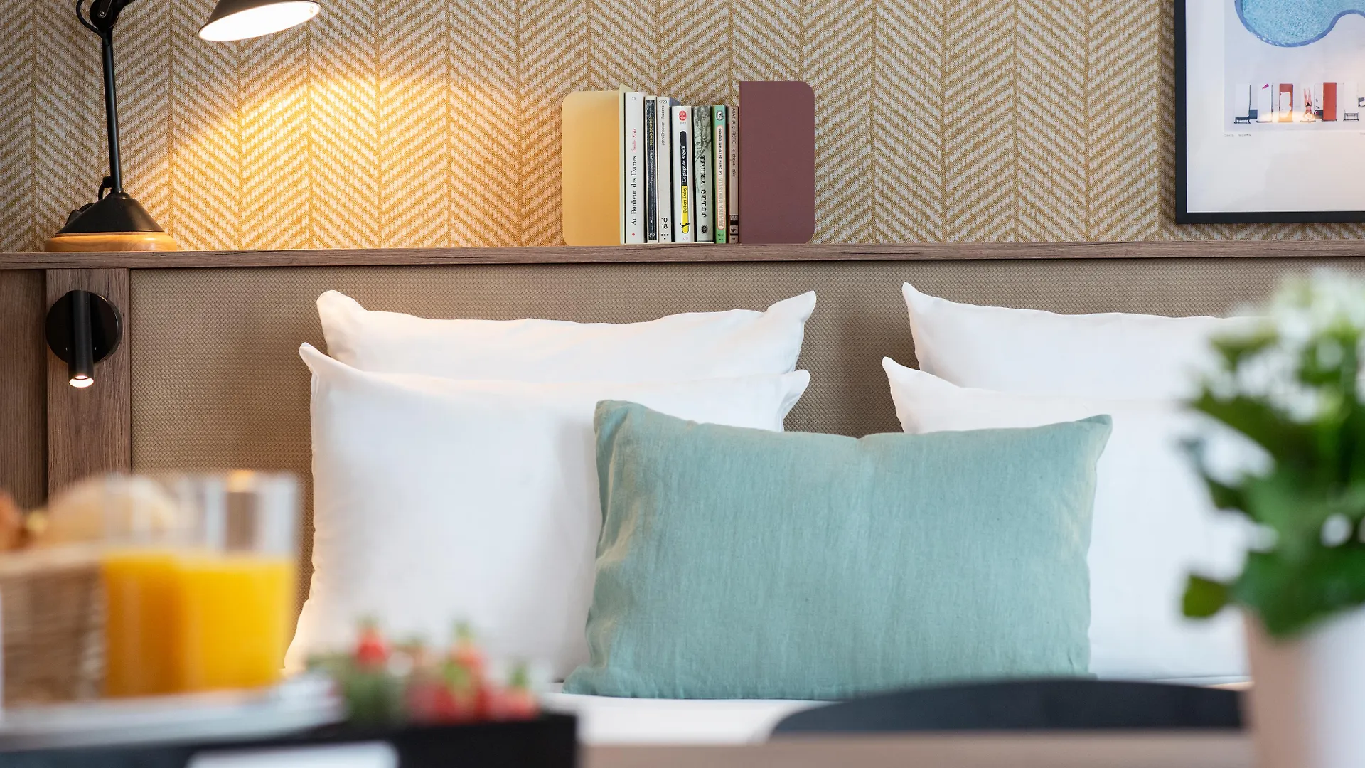 Novotel Suites Nice Airport 4*,