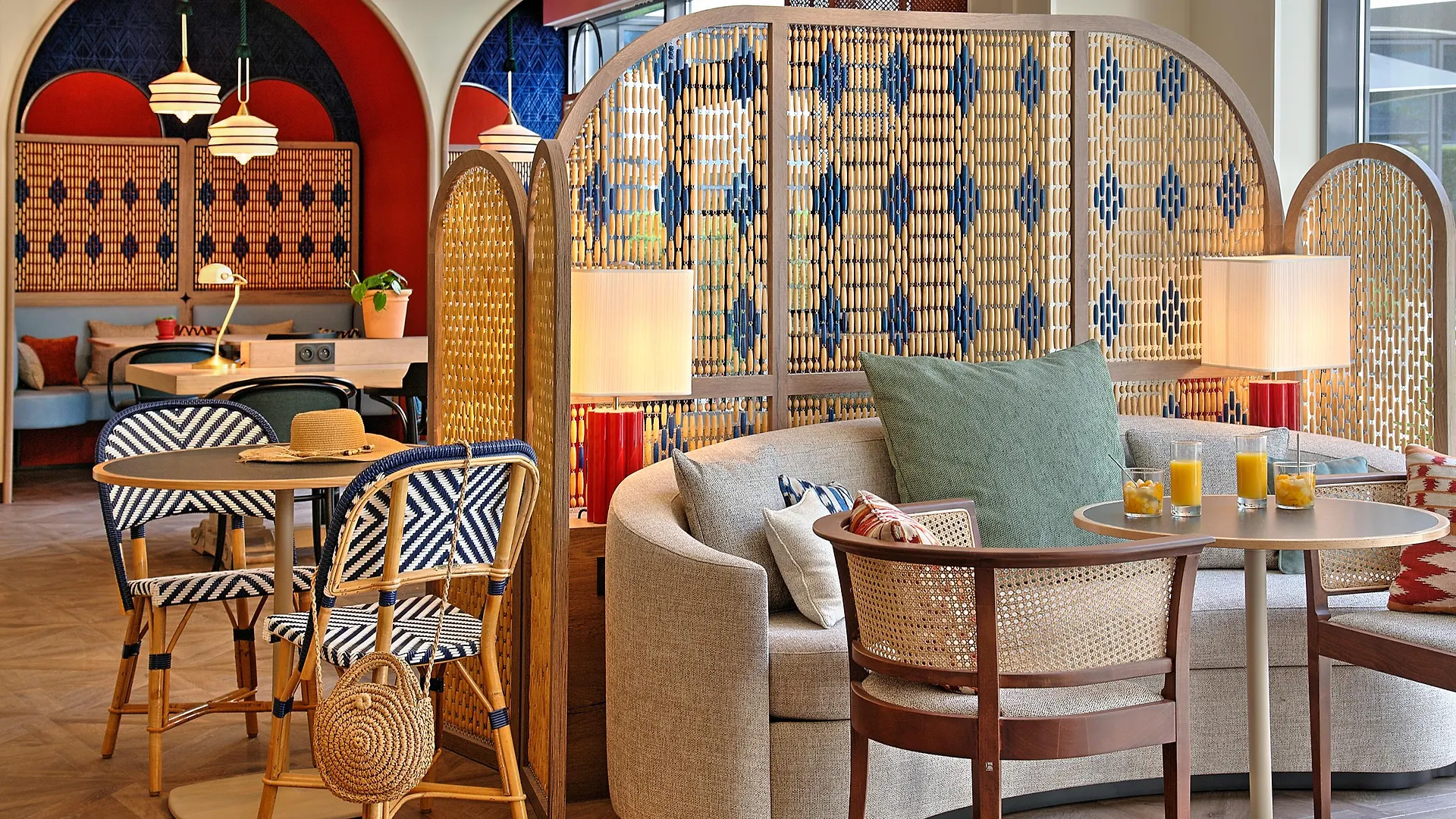 **** Hotel Novotel Suites Nice Airport Frankreich